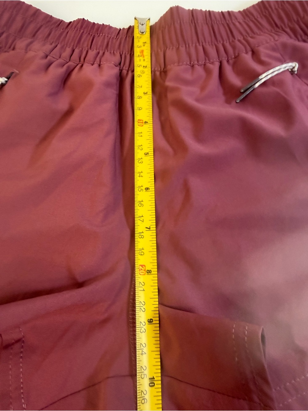Vuori Women's Maroon Athletic Zip-Pocket Shorts XS - Picture 9 of 11